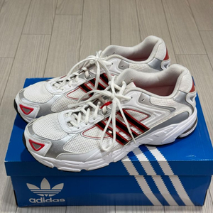 아디다스 리스폰스CL 사이즈300 상태s급 박스0