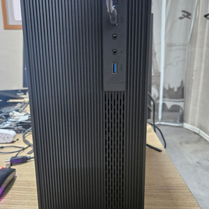 AMD 3200G 사무용 본체입니다