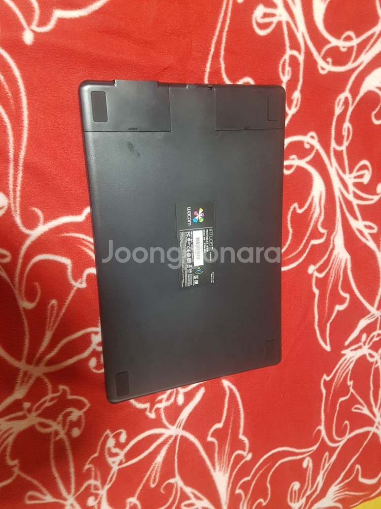 와콤 인튜어스 펜 테블렛 pth-651--1