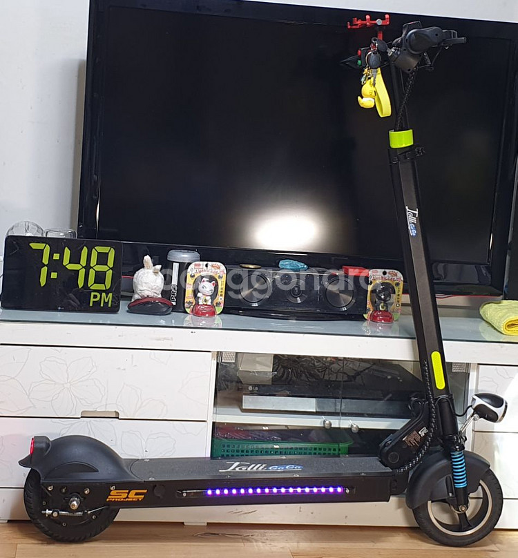 LG 배터리 롤리고고 전동킥보드 판매합니다--1
