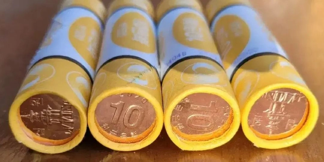 한국은행 2017년 100원 4롤주화 이미지