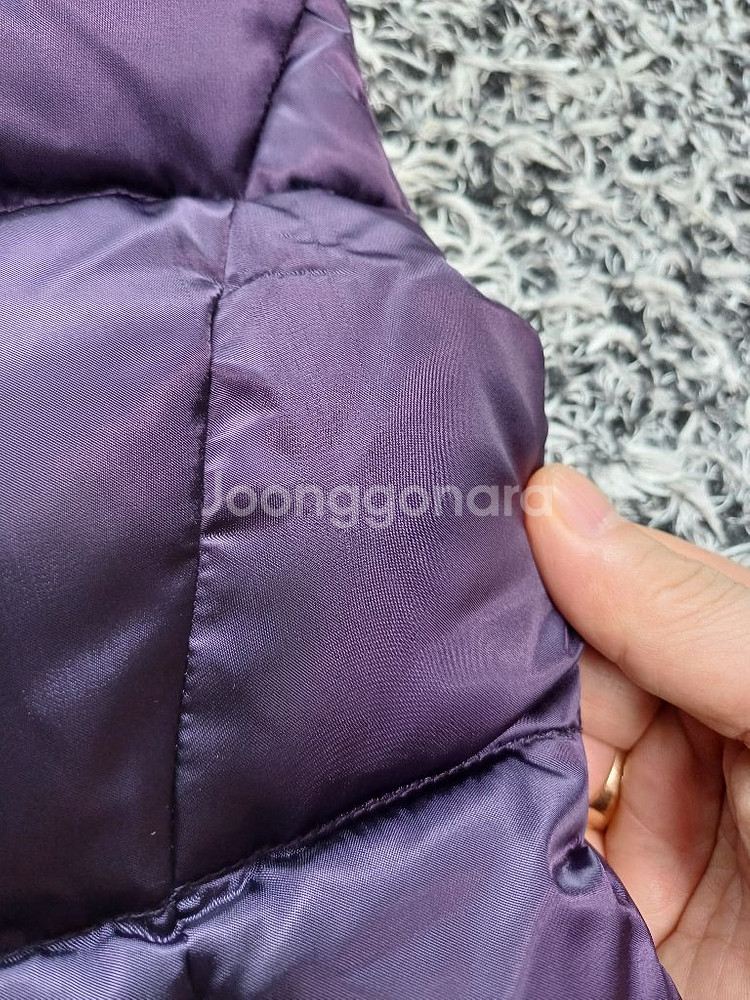 프라다 패딩쪼끼 바코드정품!여자38사이즈!상태좋음!--8