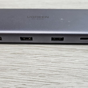 UGREEN USB-C 멀티 허브 CM639