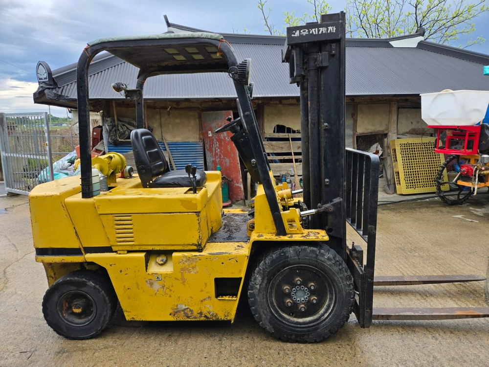 지게차--3