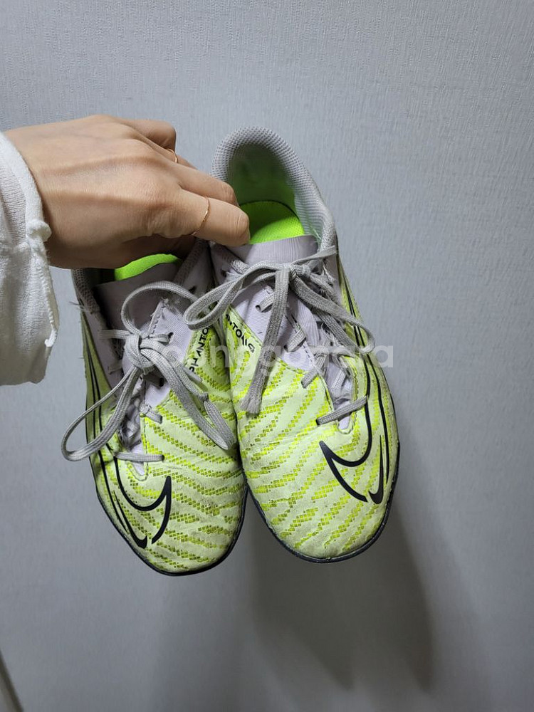 나이키축구화.풋살화230--2