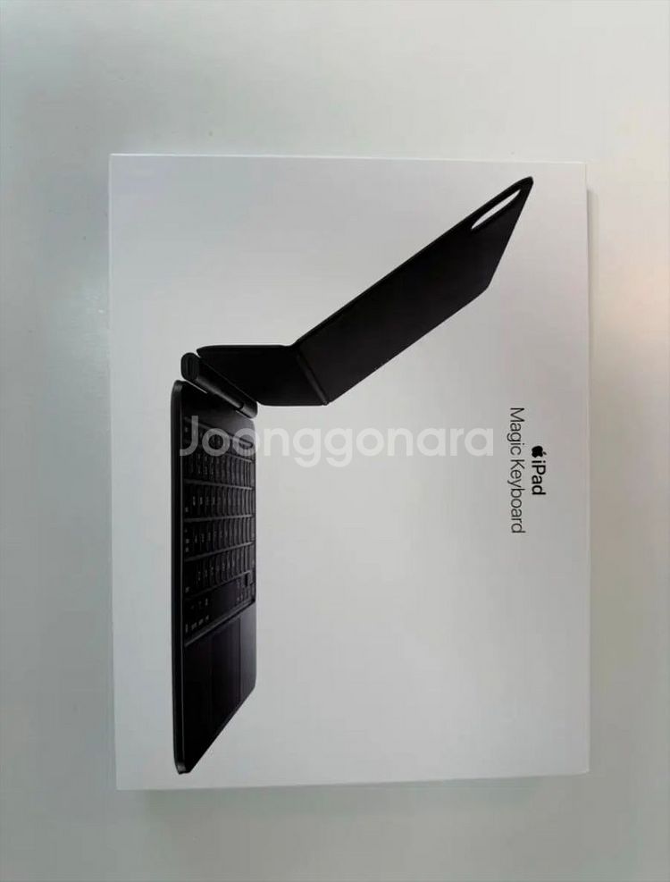 매직키보드M4 11인치 판매합니다.--0