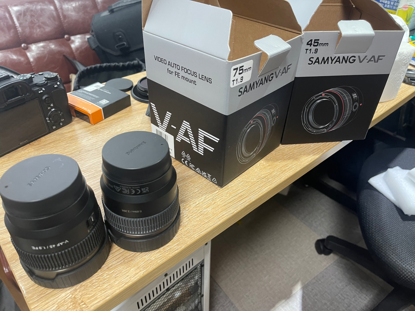 삼양 v-af 45mm 75mm 단렌즈 판매교환