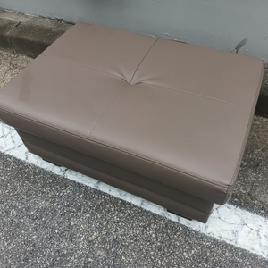 오늘의집 대형 가죽 스툴 (87 x 64 x 36)