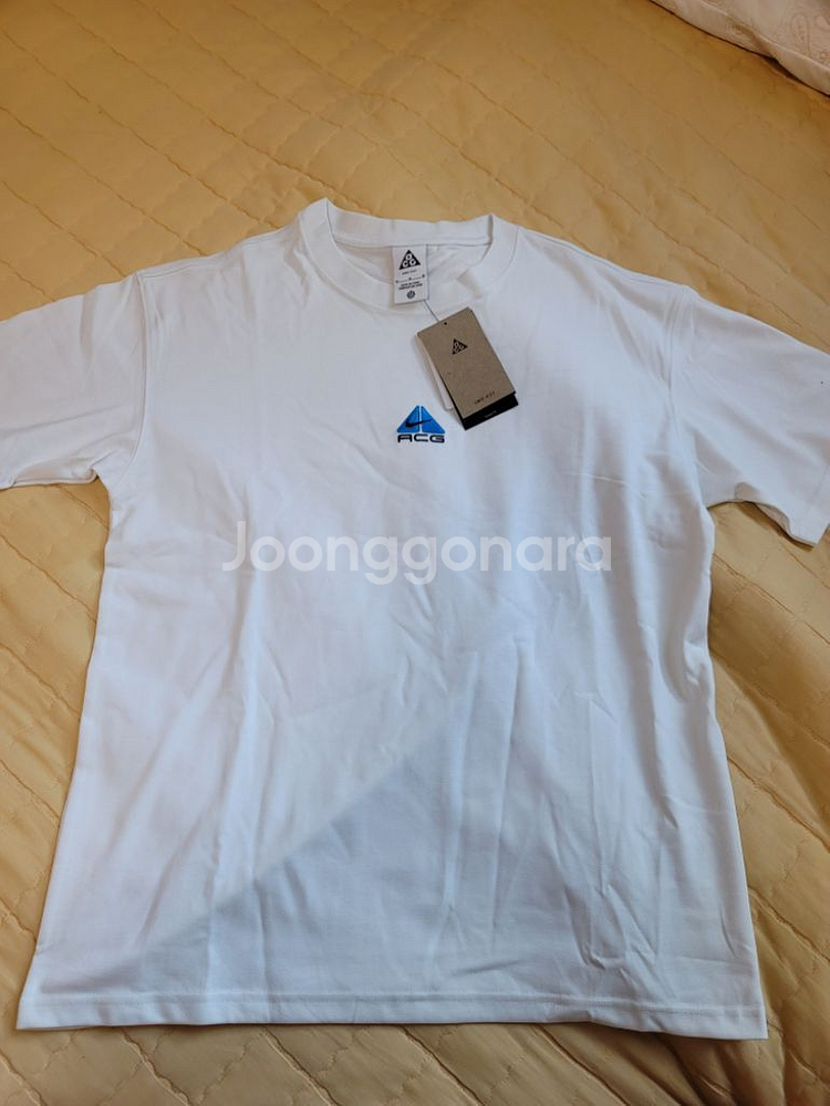 나이키 acg 반팔티셔츠 새제품--0