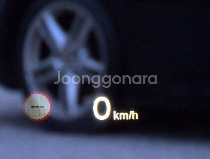 @15년식 BMW I8 하이브리드 스포츠카 걸윙도어--7