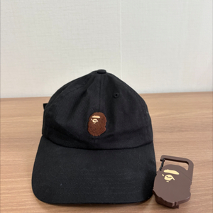 베이프 볼캡