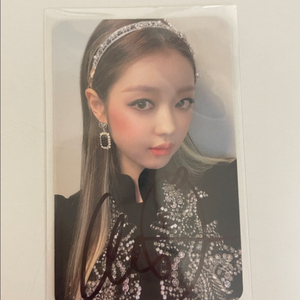 오마이걸 유아 싸인포카 판매