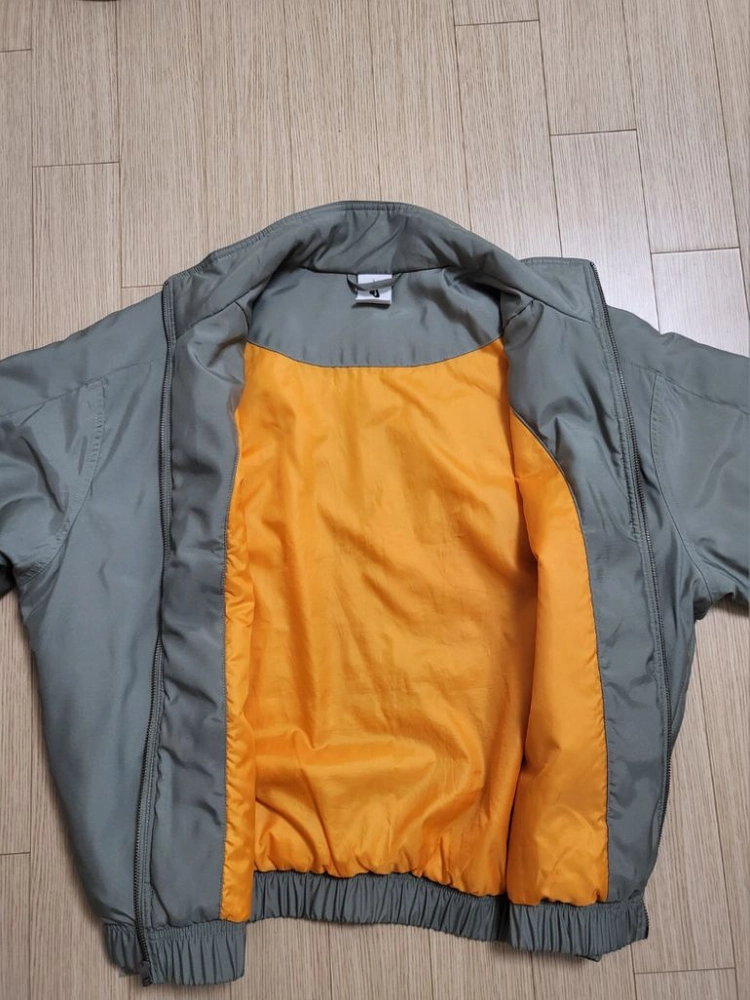 나이키 NRG 사틴봄버자켓 (90size) 이미지