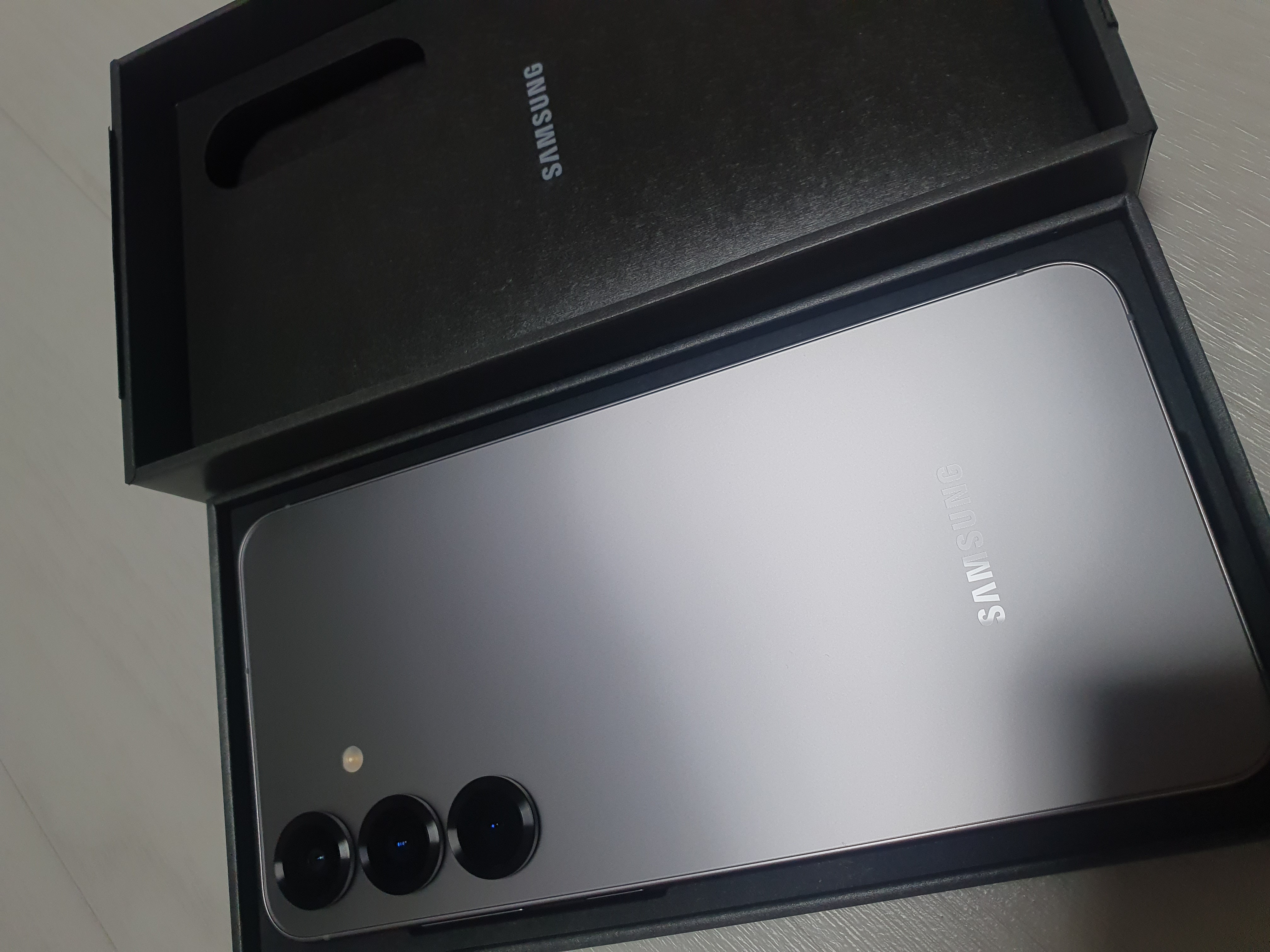 S25플러스 실버쉐도우 256GB 자급제 SS급 급처