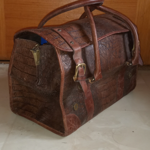갈색 가죽 가방, brown leather bag