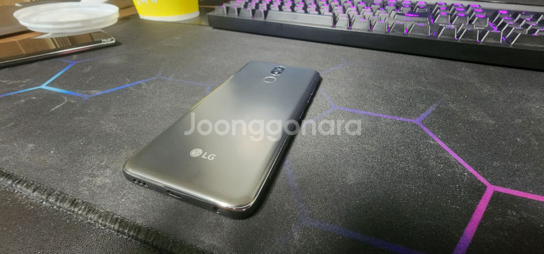 LG X4 정상작동 문제없음 판매(제안가능)--1