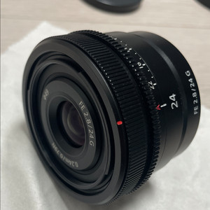 소니 FE 24mm F2.8G 렌즈