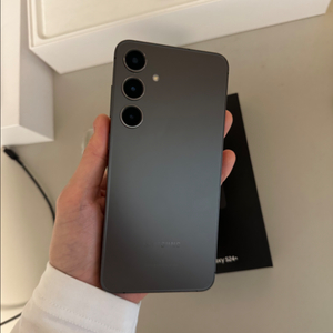 삼성 갤럭시 S24+