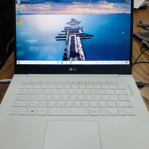 엘지 그램 (14z960). i5. 6세대