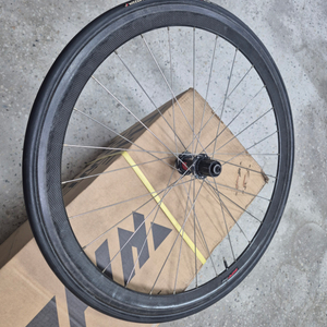 zipp 340 튜블라 림 카본휠, DT 240s 허브