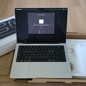 맥북 프로 M3 Pro 14인치 애플케어플러스 판매