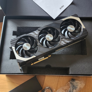 이엠텍 RTX4080 Gaming Pro