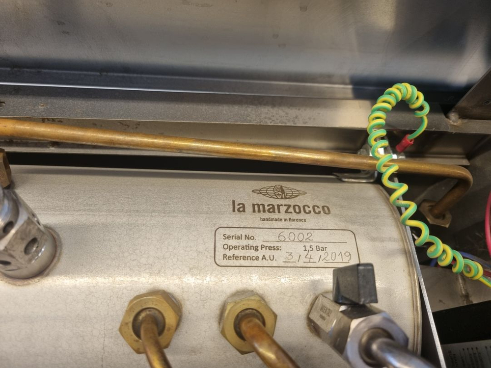 라마르조꼬 리네아 클레식 2그룹 판매합니다--2