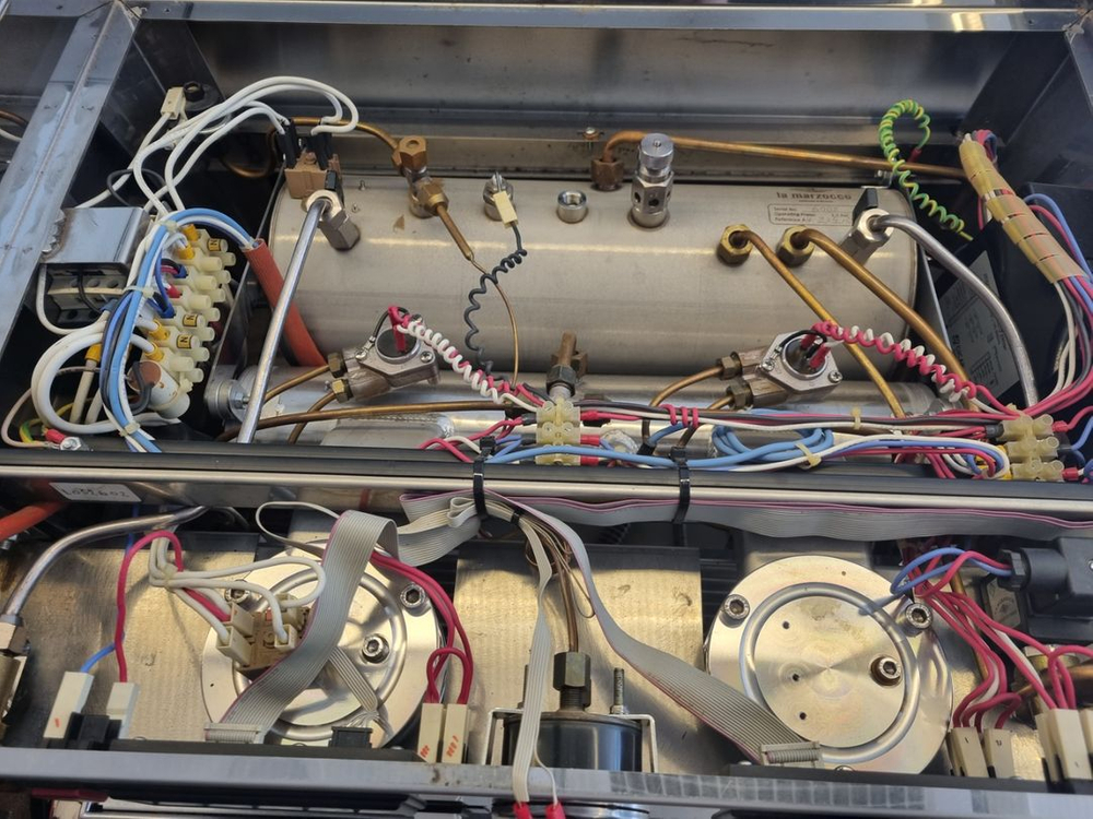 라마르조꼬 리네아 클레식 2그룹 판매합니다--4