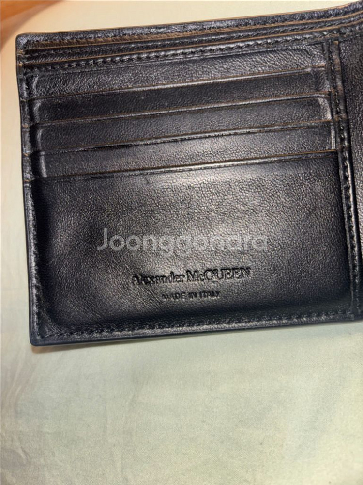 정품 알렉산더 맥퀸 그래피티 반지갑--1