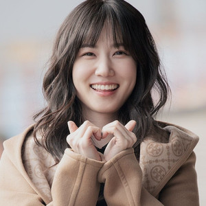 박은빈 싸인 물품 구합니다