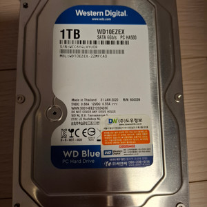 WD Blue 1TB HDD (WD10EZEX)