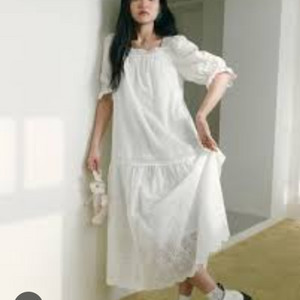 (단종템)DEBB 뎁 스퀘어넥 펀칭 플레어 롱원피스 5