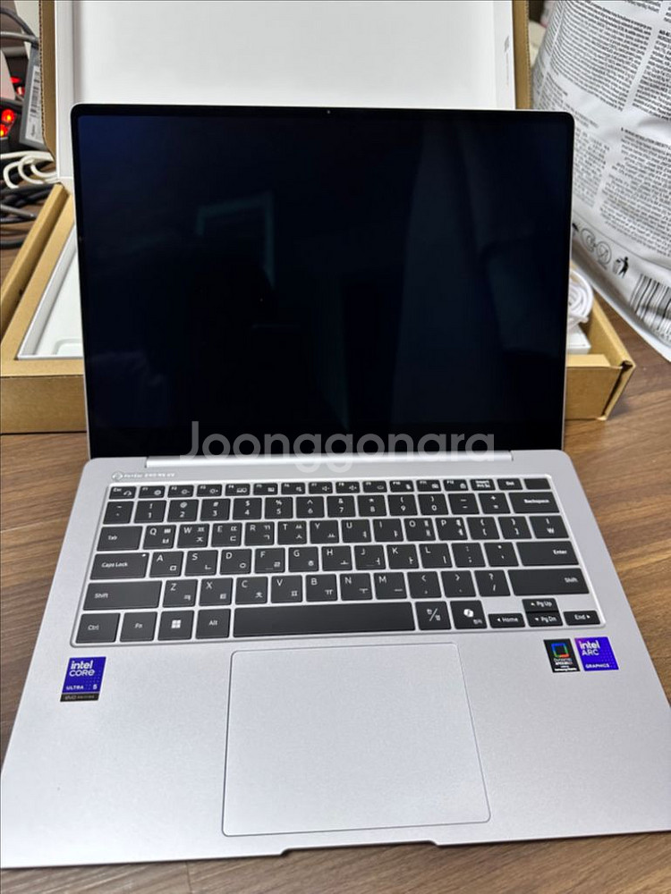 갤럭시북5 프로 NT940XHA-K51A 14인치 실버--2