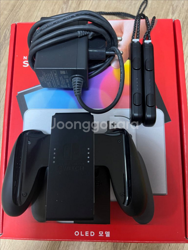 닌텐도 스위치 oled + 악세사리--3