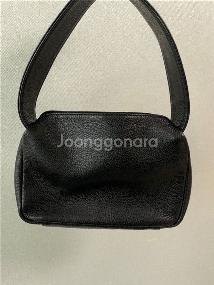 마르디 메크르디 파니니 블랙--0