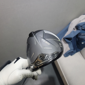 테일러메이드 QI35 9도 50s 코어모델 판매합니다.