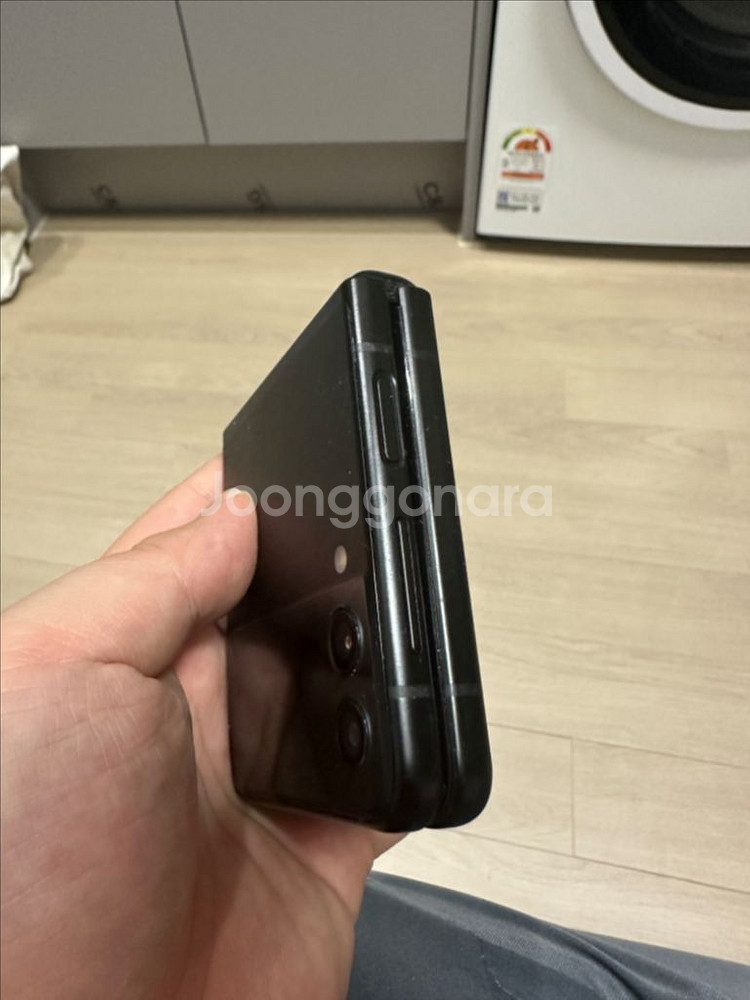 갤럭시 플립 3 팬텀블랙--4