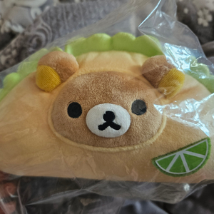 리락쿠마 타코 인형