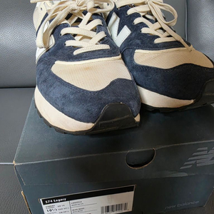 뉴발란스 574 레거시 네이비블루 285