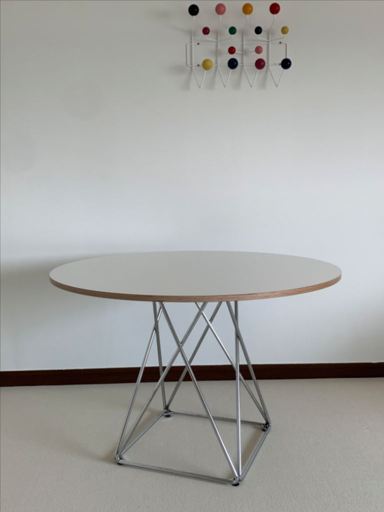 빈티지 토넷 Thonet 다이닝 테이블 이미지