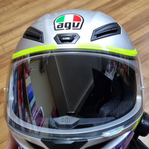 AGV K1 탑 무겔로 풀페이스헬멧 +세나 팝니다.