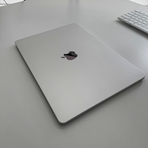 맥북 에어 M3 15인치 1TB 24GB 영문 애케플