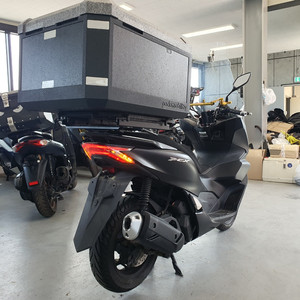 2채널블박 PCX125 22년형 2만km