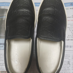 구찌 GG 엠보 스니커즈 블랙