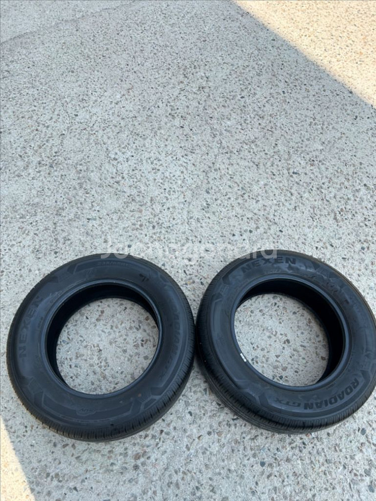 235/65R17 중고타이어 판매합니다--2