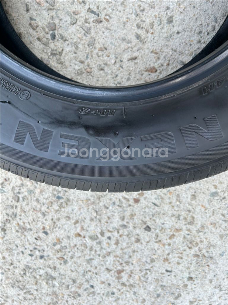 235/65R17 중고타이어 판매합니다--4