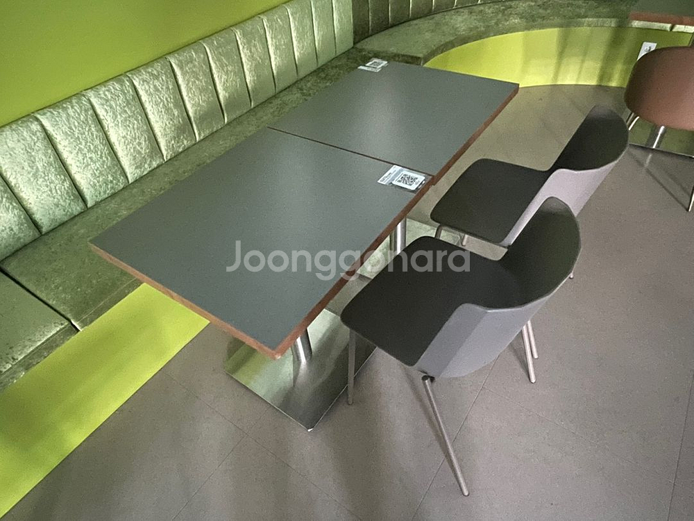 2인 그레이 테이블--2