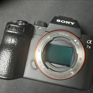 Sony A7M3 (ILCE-7M3) 중고 판매합니다
