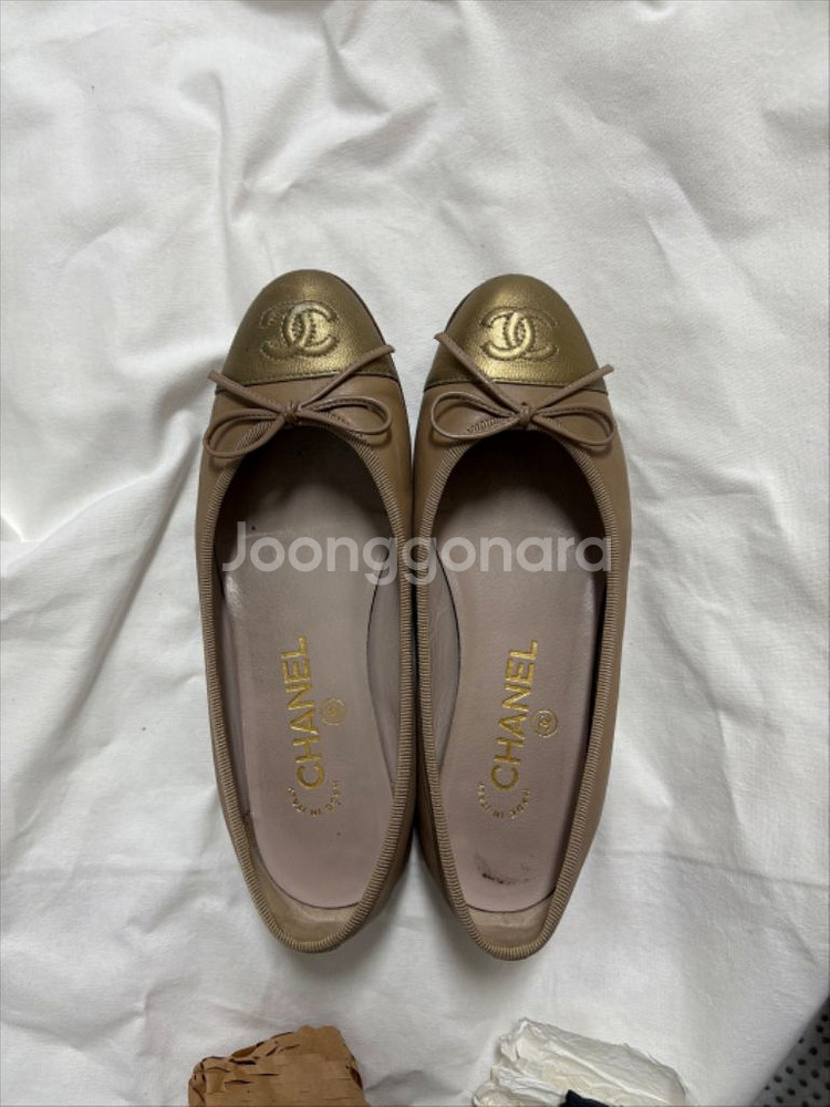 샤넬 베이지 발레리나 35size--0
