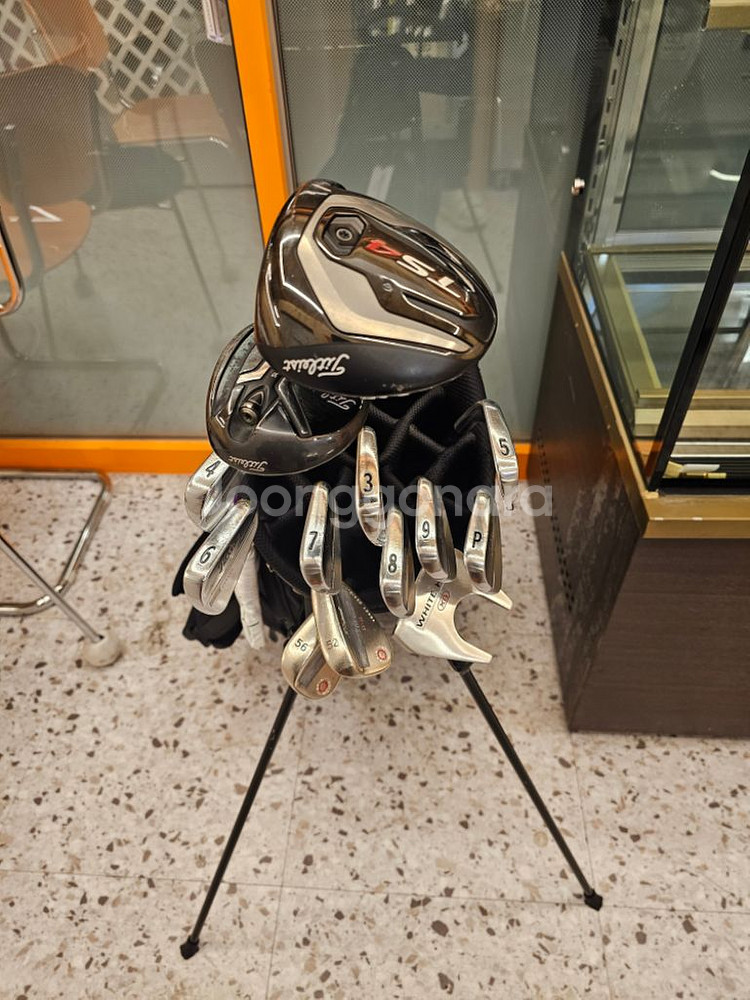 타이틀리스트 골프채 풀세트 판매합니다--1